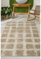 Twist Blur Blocks natural rug with soft shaggy texture and modern style.