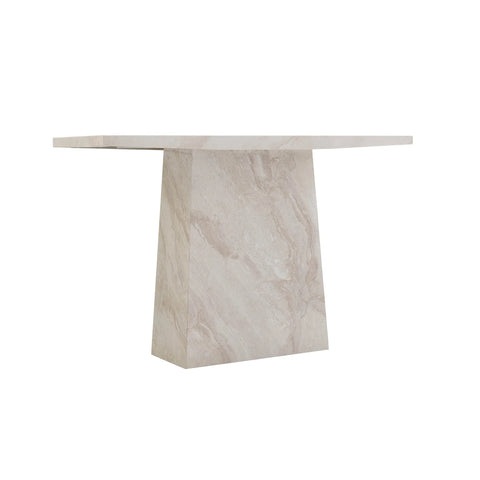 Close-up of Water-Repellent, Non-Porous Surface