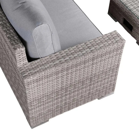 Contemporary corner seating for outdoor living spaces.