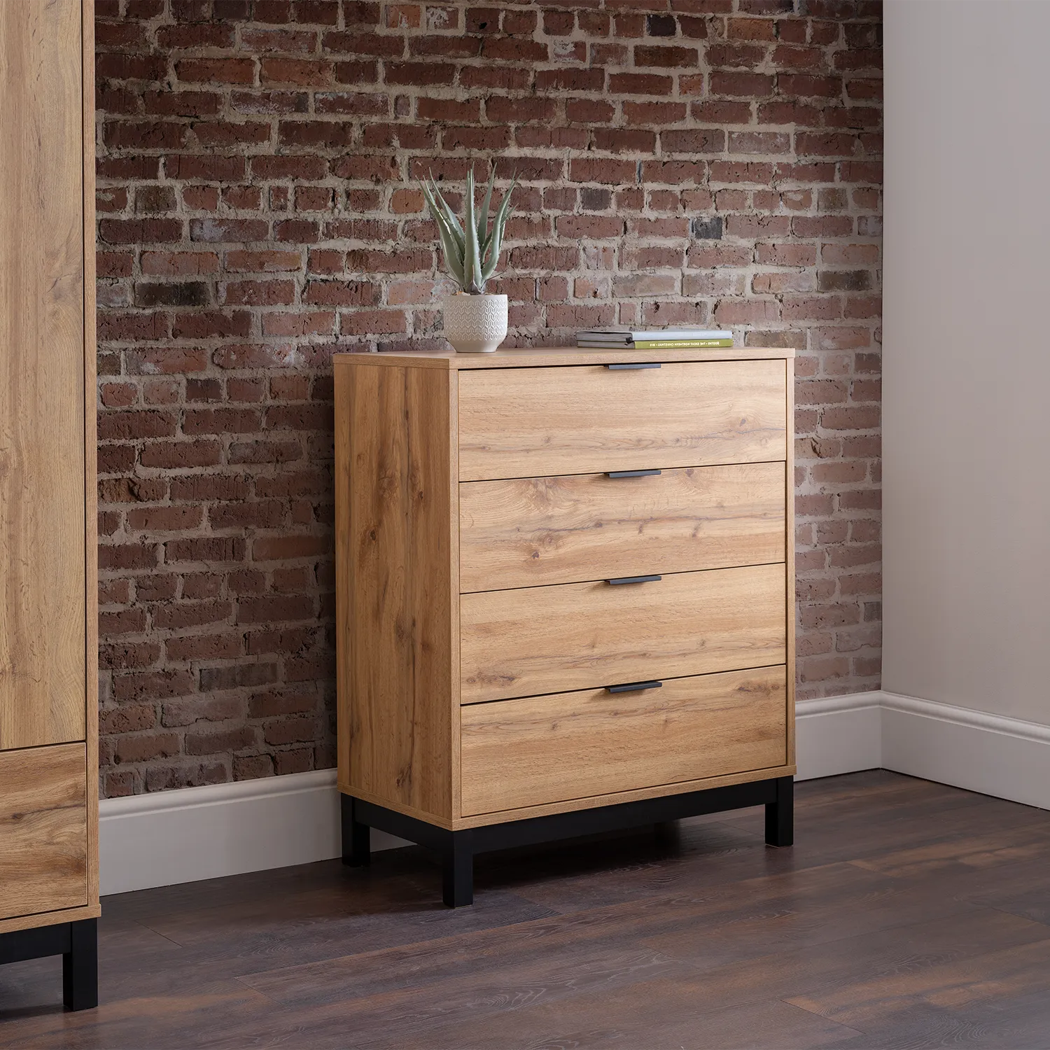 Bali Industrial Style 4 Drawer Chest – Oak Finish