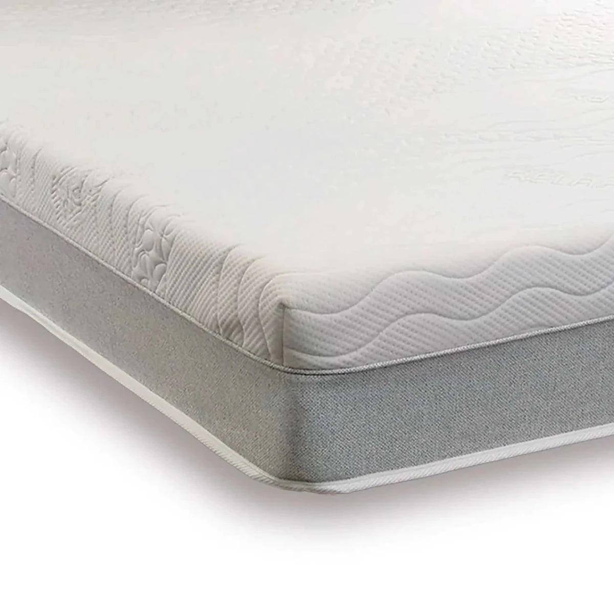 Medium comfort mattress with I-Zone cooling memory foam