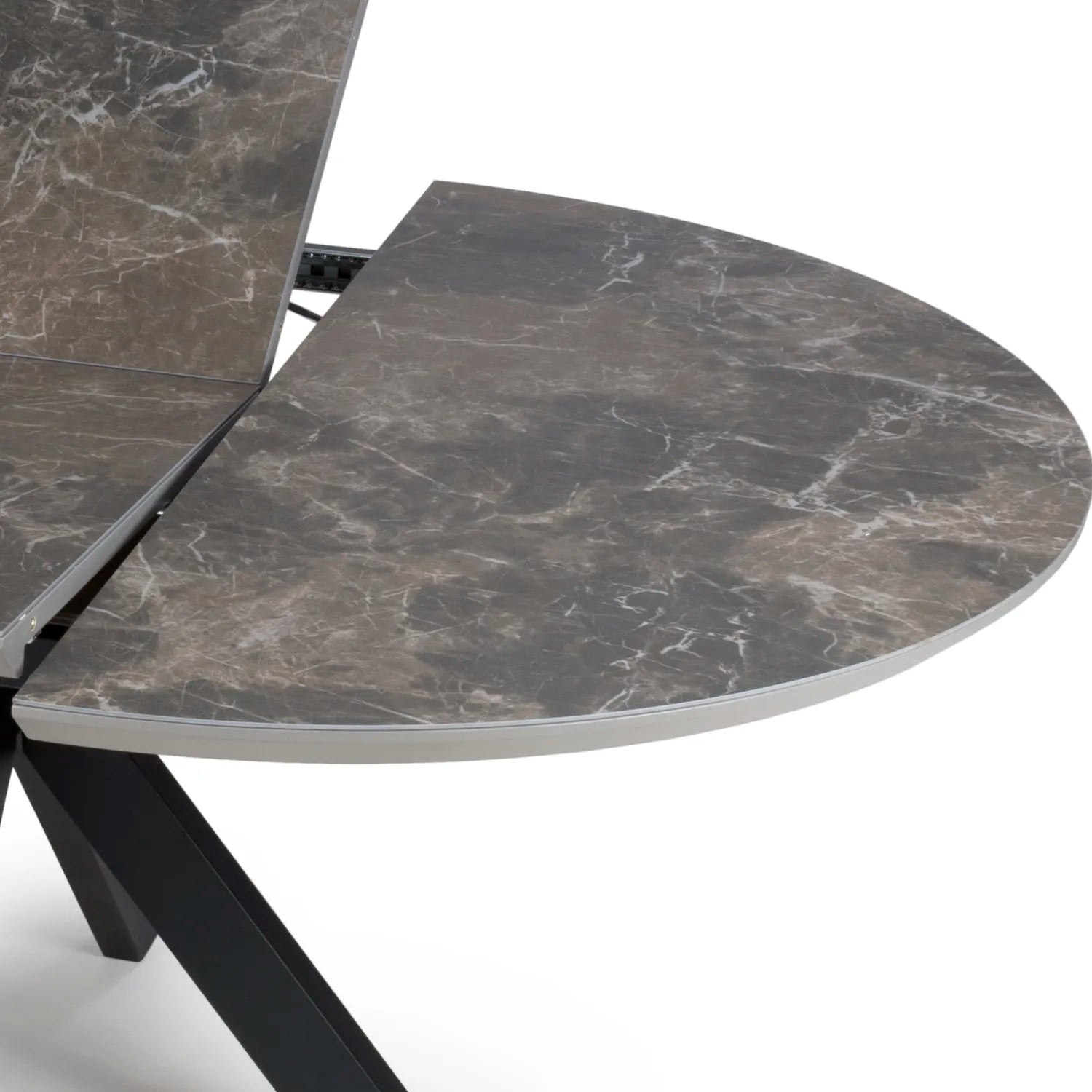 Logan Round Extending Dining Table with 4 Bosley Chairs - Pendle Village Furniture