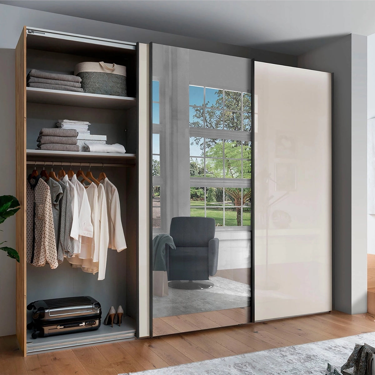 Monaco 3000 Bianco Oak Champagne Glass Triple Sliding Door Wardrobe with Mirror - Pendle Village Furniture