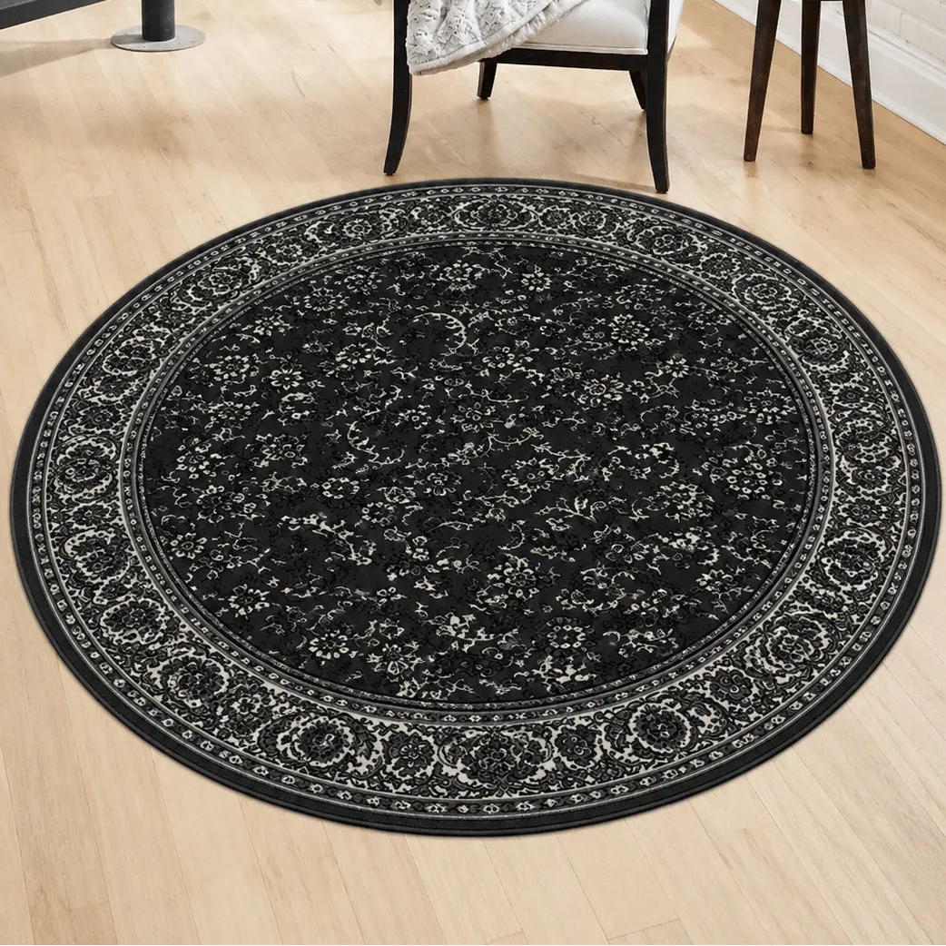 Elegant patterned round rug for modern and classic interiors.