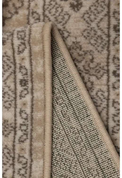 Easy clean runner rug with stain resistant surface.