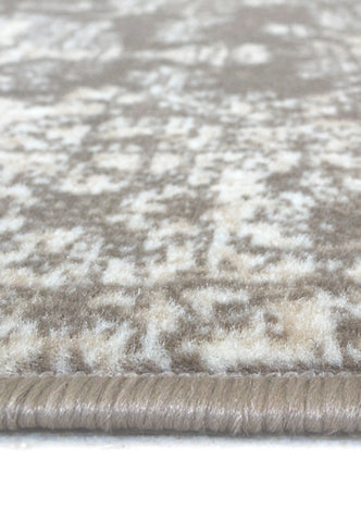 Vintage inspired runner in warm natural colours.