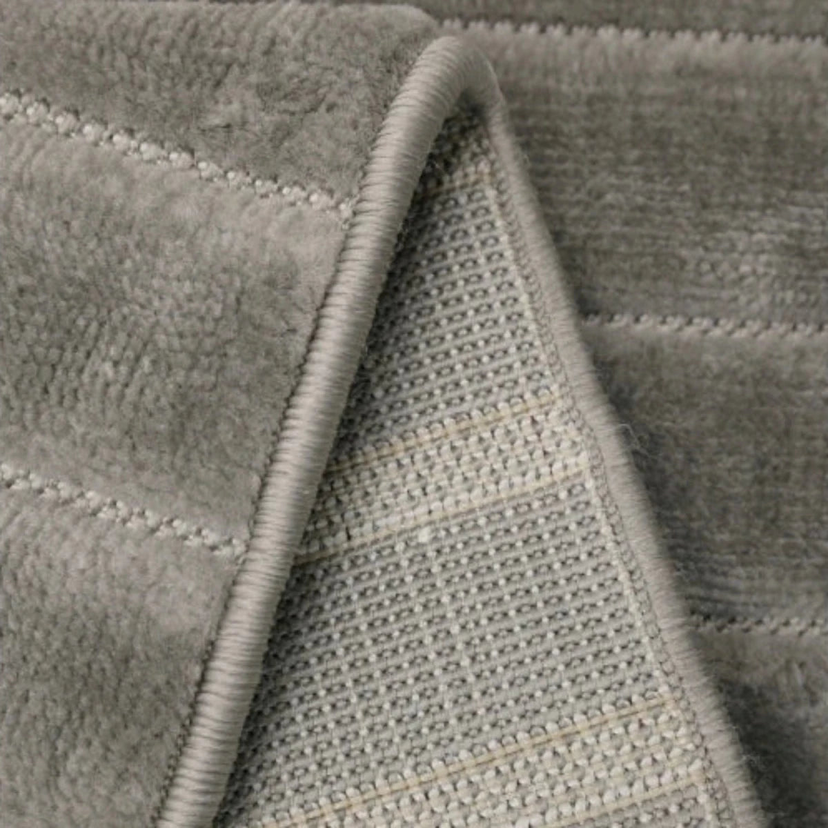 Low maintenance rug with strong woven construction.
