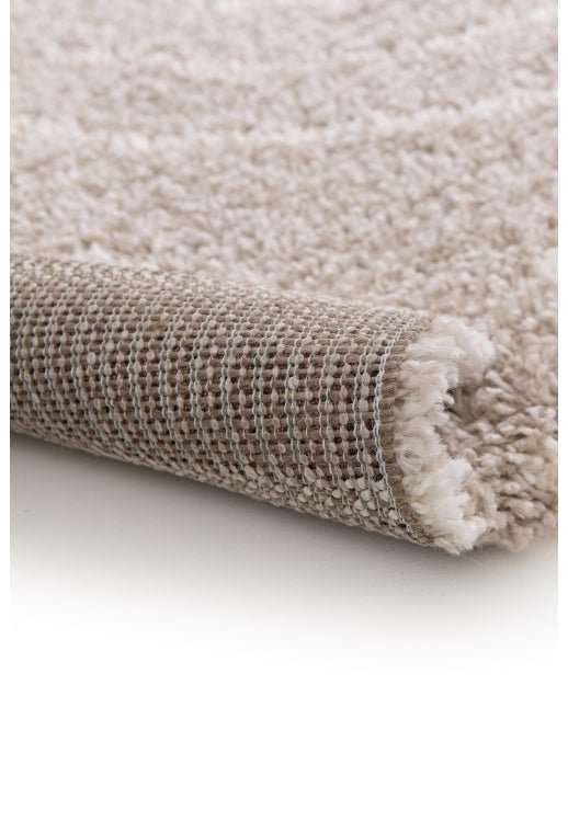 Stylish natural rug enhancing modern home interiors.