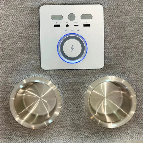 Built-in Bluetooth speakers for music and entertainment.