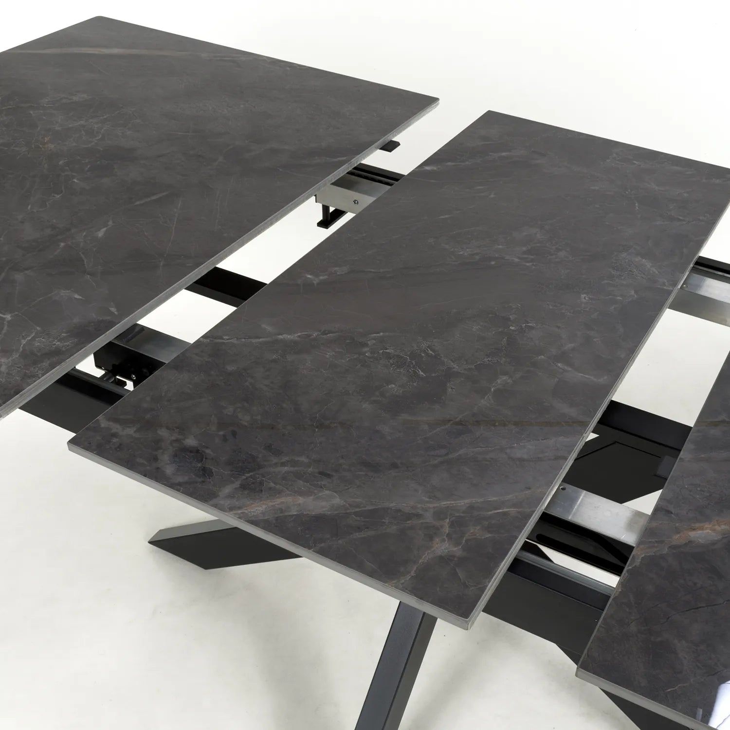 Oslo 1.4M-1.8M Grey Ceramic Extending Dining Table