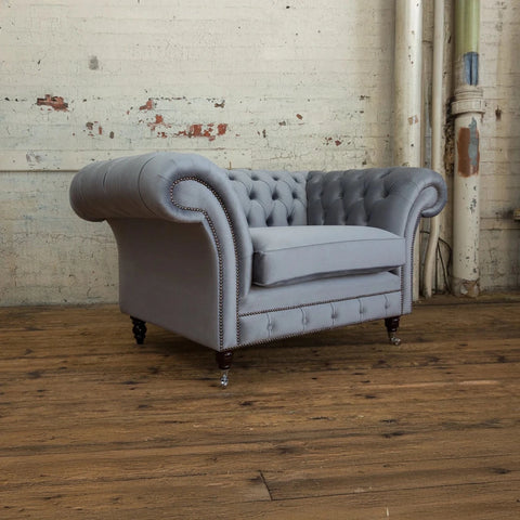 Oswald & Pablo Woodstock Velvet Chesterfield Sofa