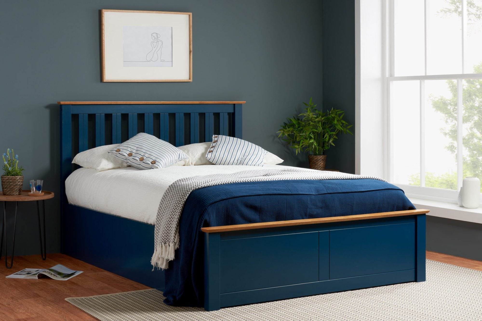 Pearl shop ottoman bed