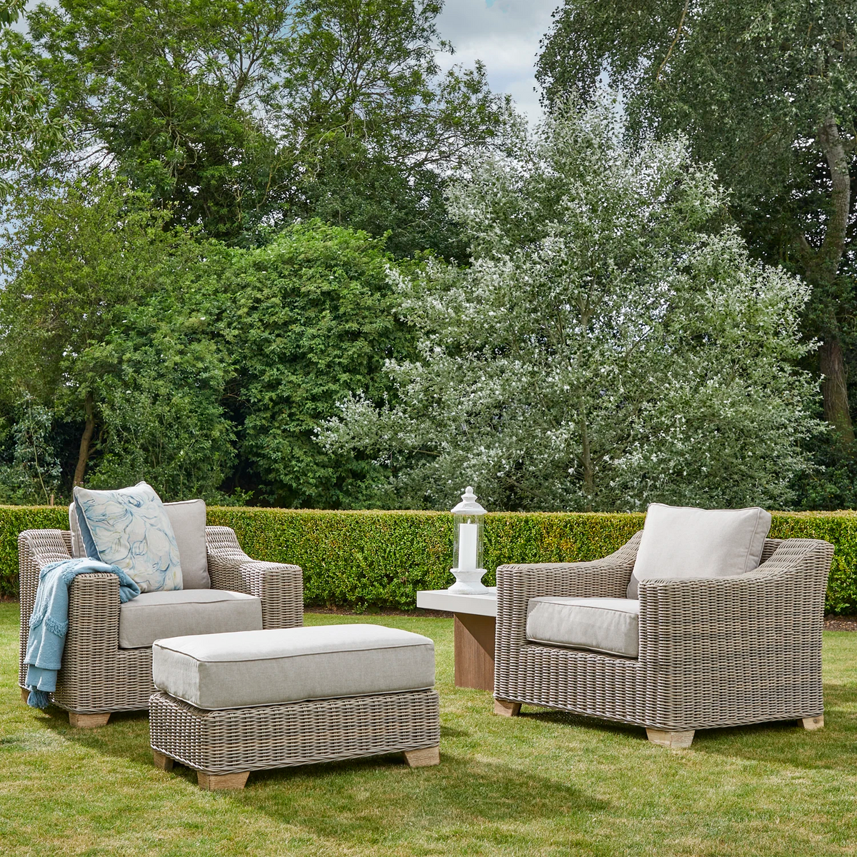 Positano Pair of Outdoor Armchairs with Footstool