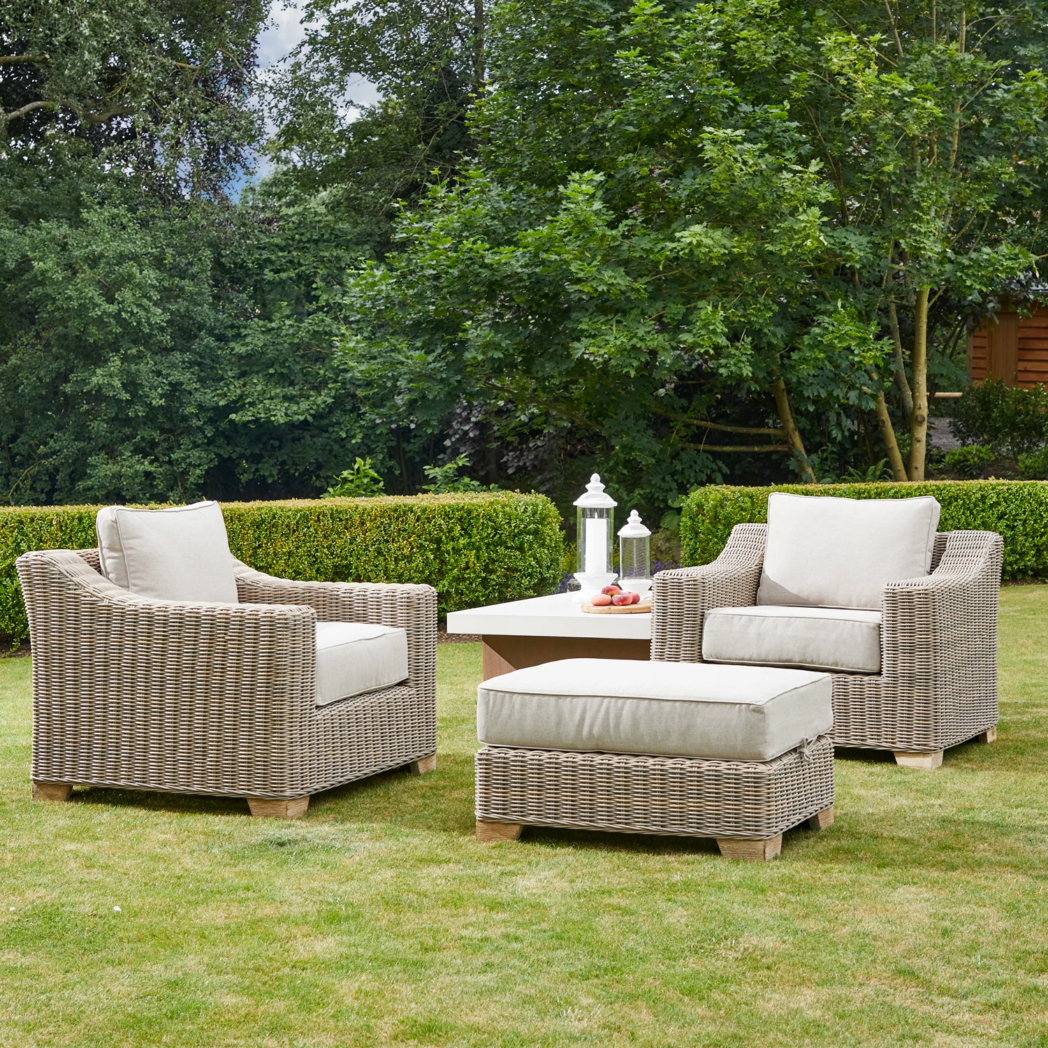 Positano Pair of Outdoor Armchairs with Footstool