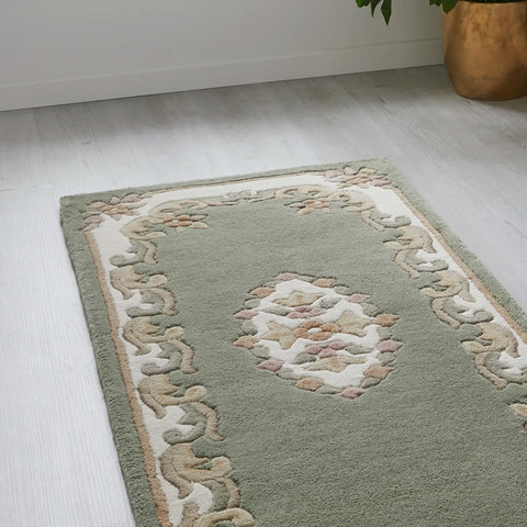 Royal Green Traditional Hand Tufted Wool Runner Rug - Pendle Village Furniture