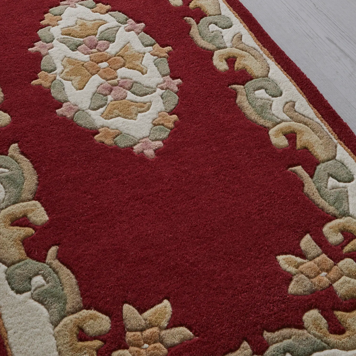 Royal Red Traditional Hand Tufted Wool Runner Rug - Pendle Village Furniture