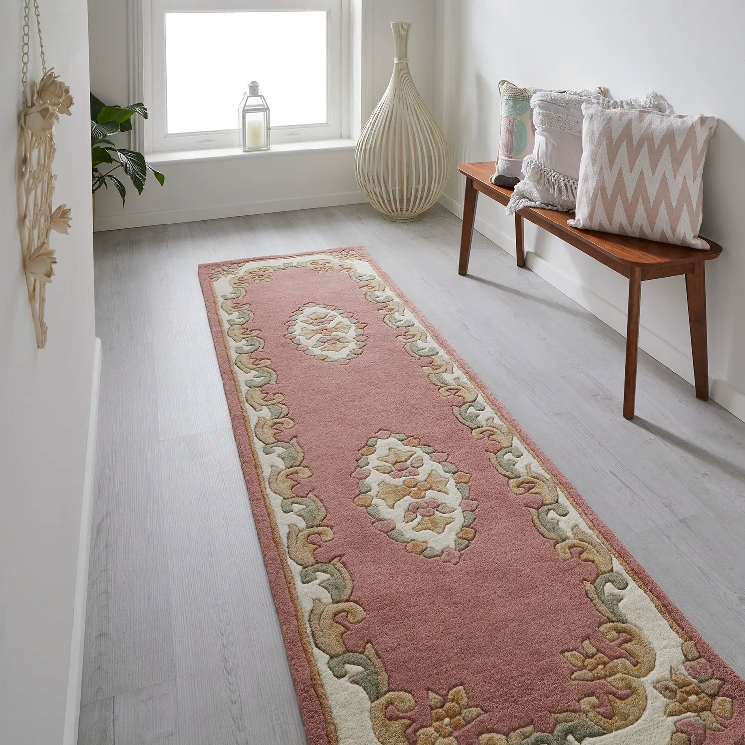Royal Rose Traditional Hand Tufted Wool Runner Rug - Pendle Village Furniture