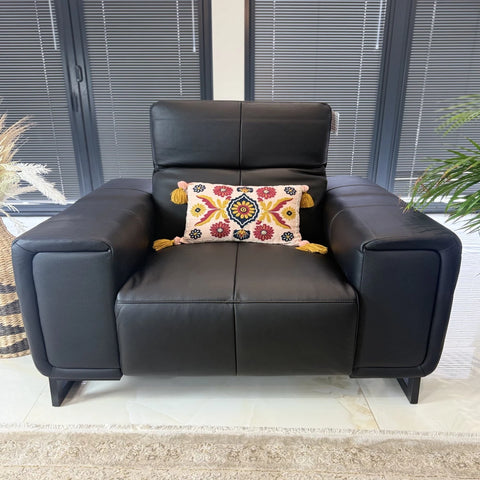 Breathable surface for added comfort during extended seating.