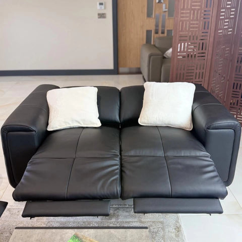 Adjustable seating positions for relaxing experience.