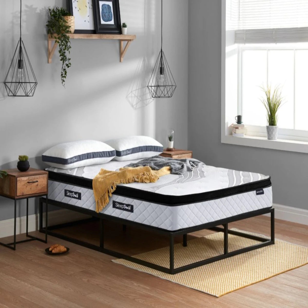 Hybrid mattress with pocket springs and foam layers.