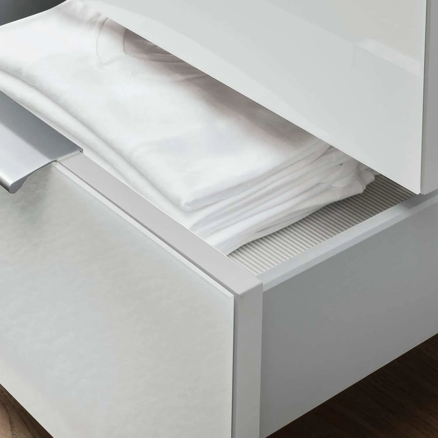 Templin 1000 4 Door 3 Drawers 200cm Hinged Wardrobe