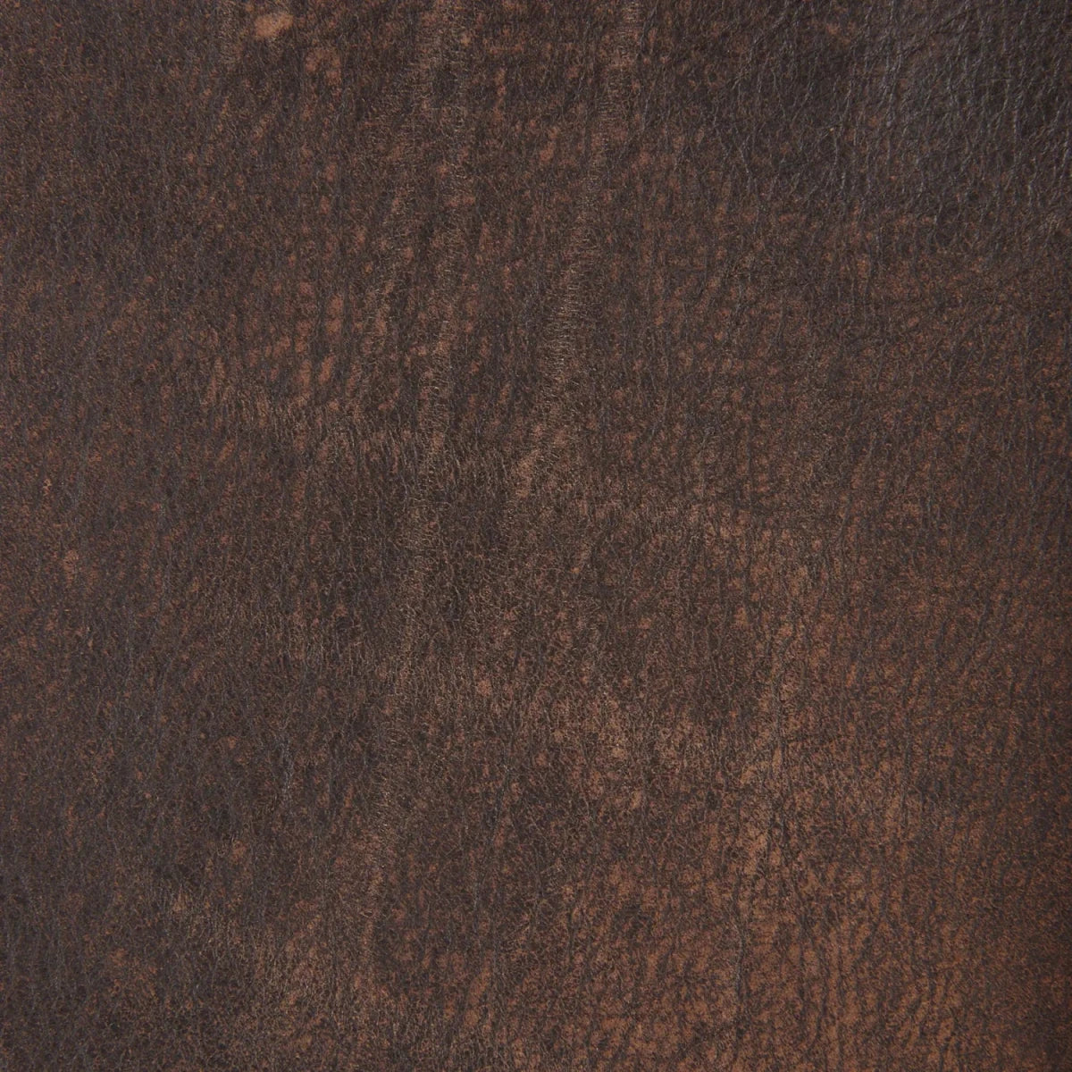 Refined material combination for a premium sofa look.
