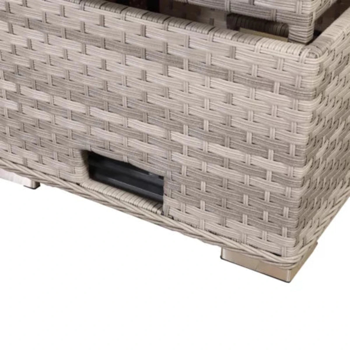 Weather-resistant frame built for long-lasting use.