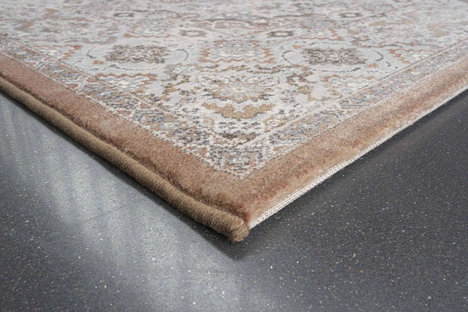 Da Vinci Elmund Grey Terracotta Traditional Rug - Pendle Village Furniture