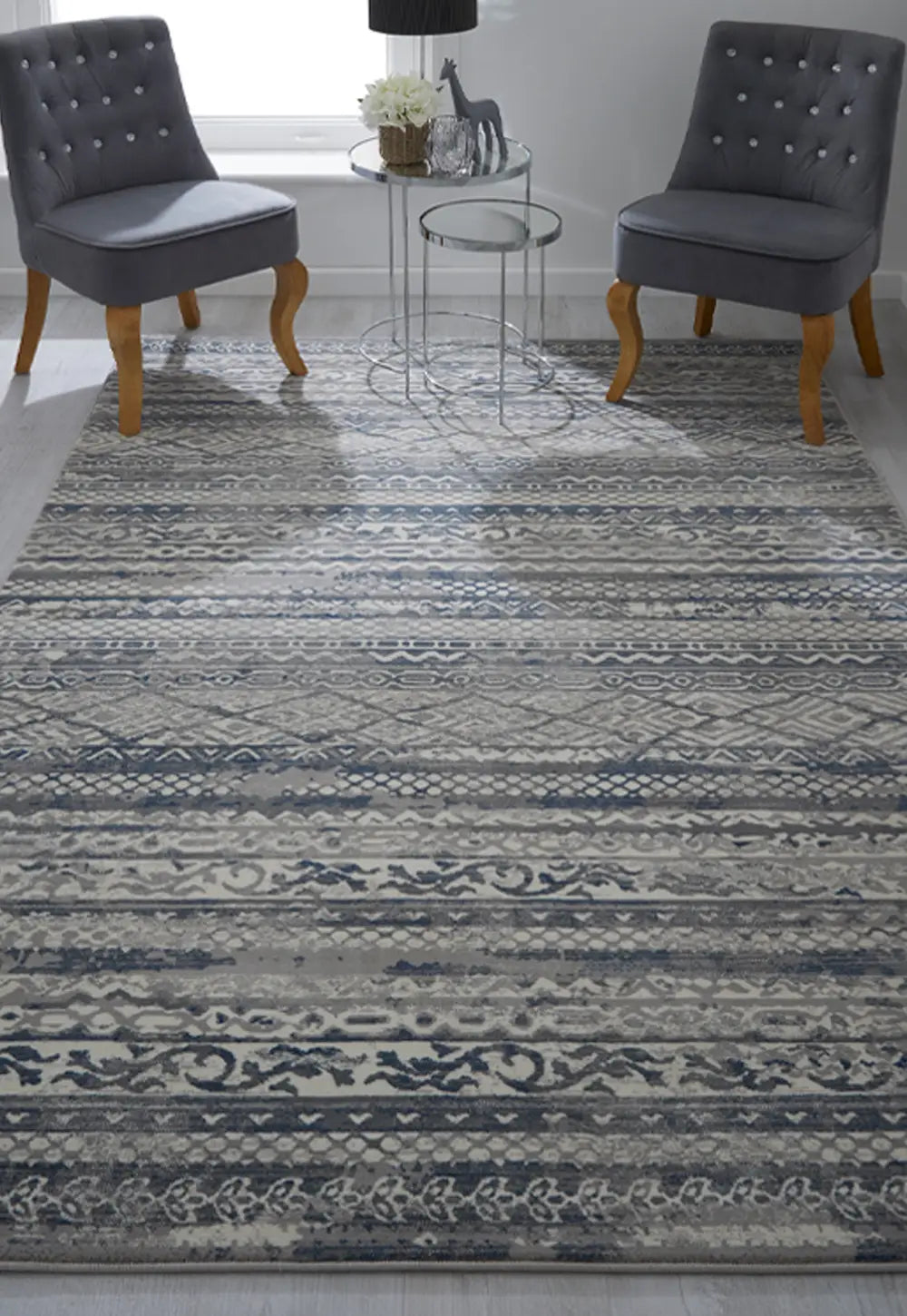 Kendra Traditional Rug, Available in 11 designs also available in 8 sizes - Kendra 7153H Lifestyle Image